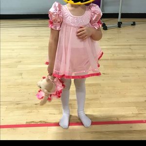 Childs size small dance/skate costume!